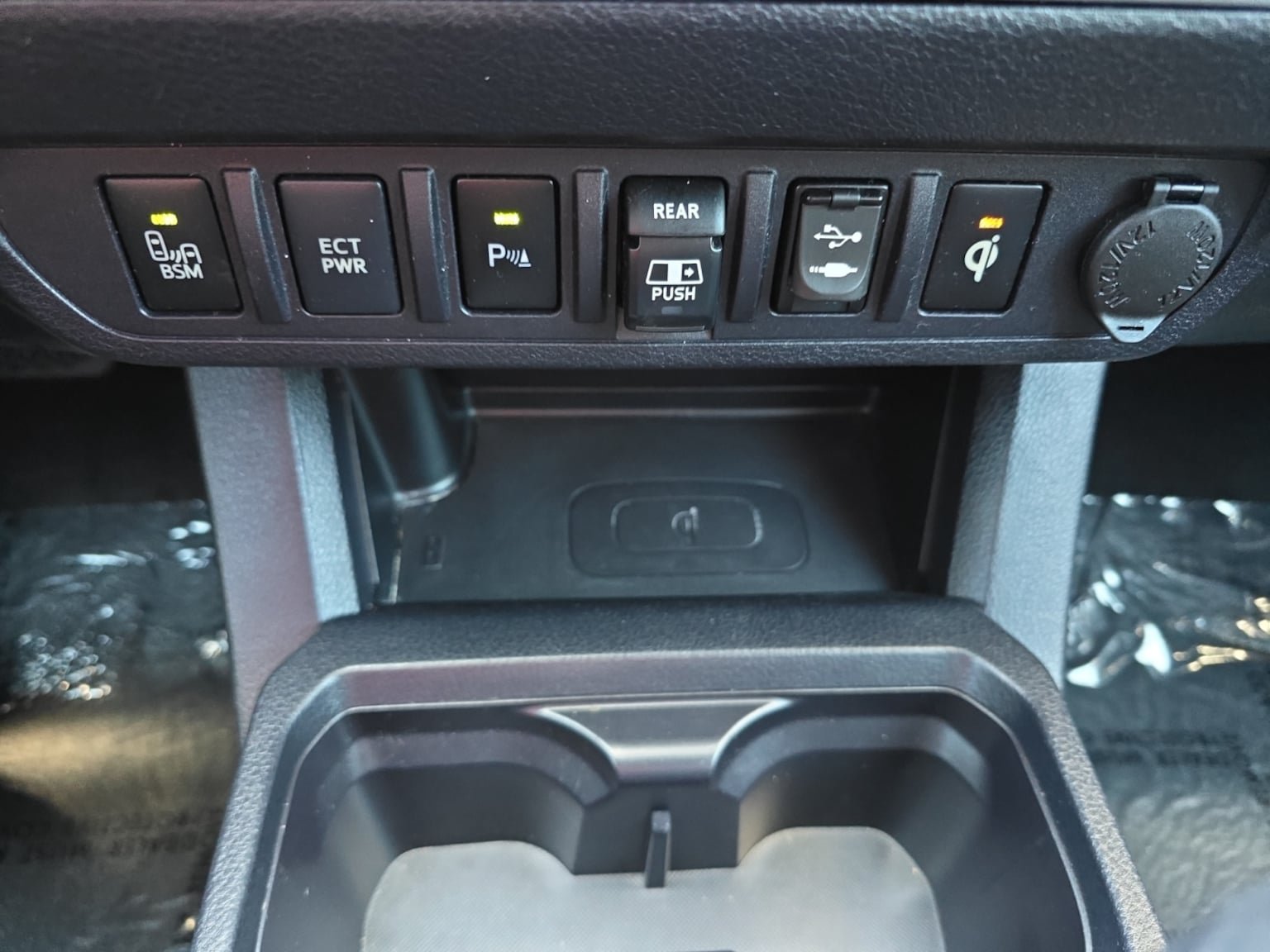 Used 2019 Toyota Tacoma TRD Sport w/ TRD Premium Sport Package RWD image 25