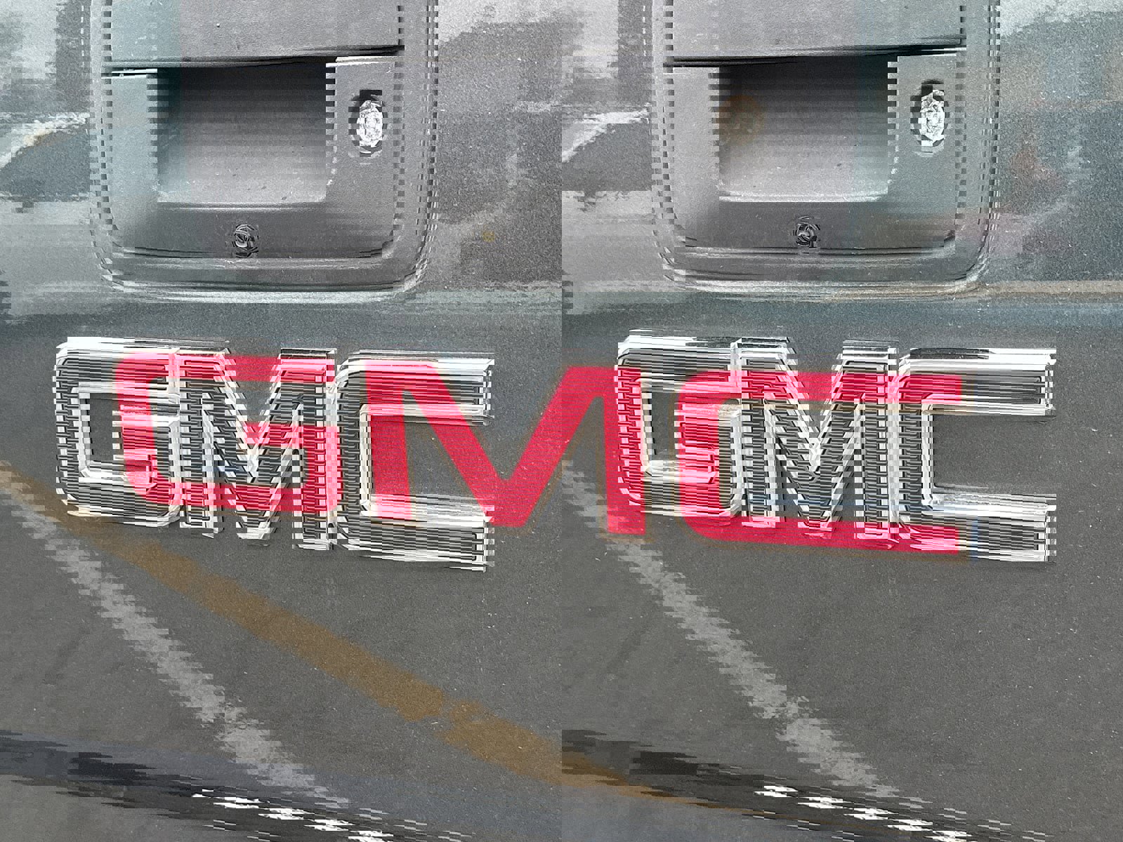 Used 2017 GMC Sierra 3500 SLE w/ HD SLE Preferred Plus Package image 28