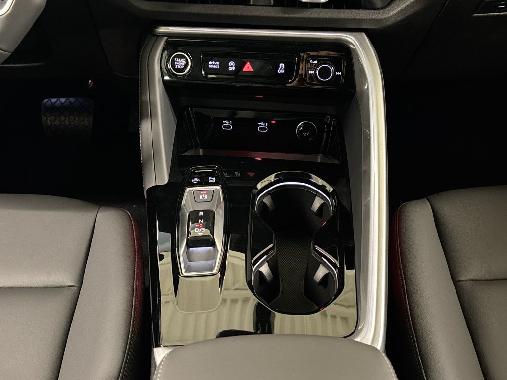 New 2026 Audi Q5 2.0T AWD/4WD image 13