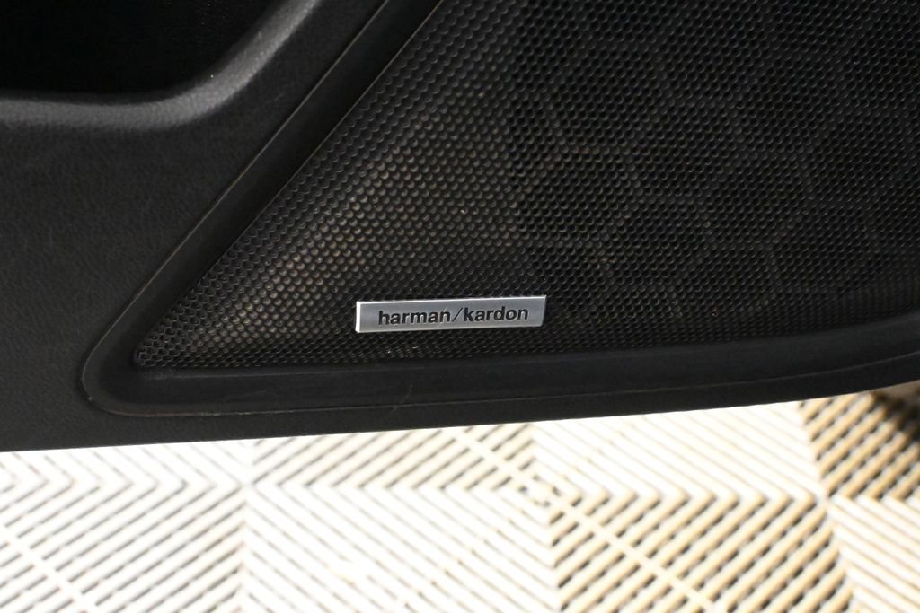 Used 2022 Subaru Outback Limited image 32