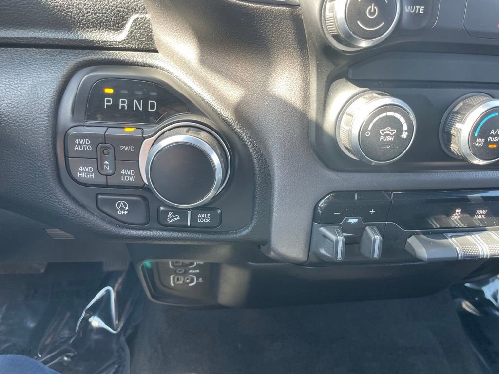 Used 2021 RAM 1500 Big Horn AWD/4WD image 15