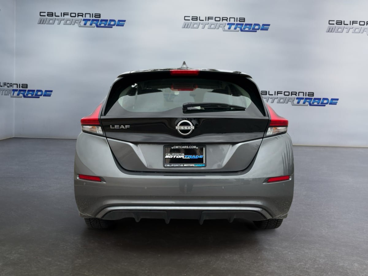 Used 2024 Nissan Leaf S FWD image 6
