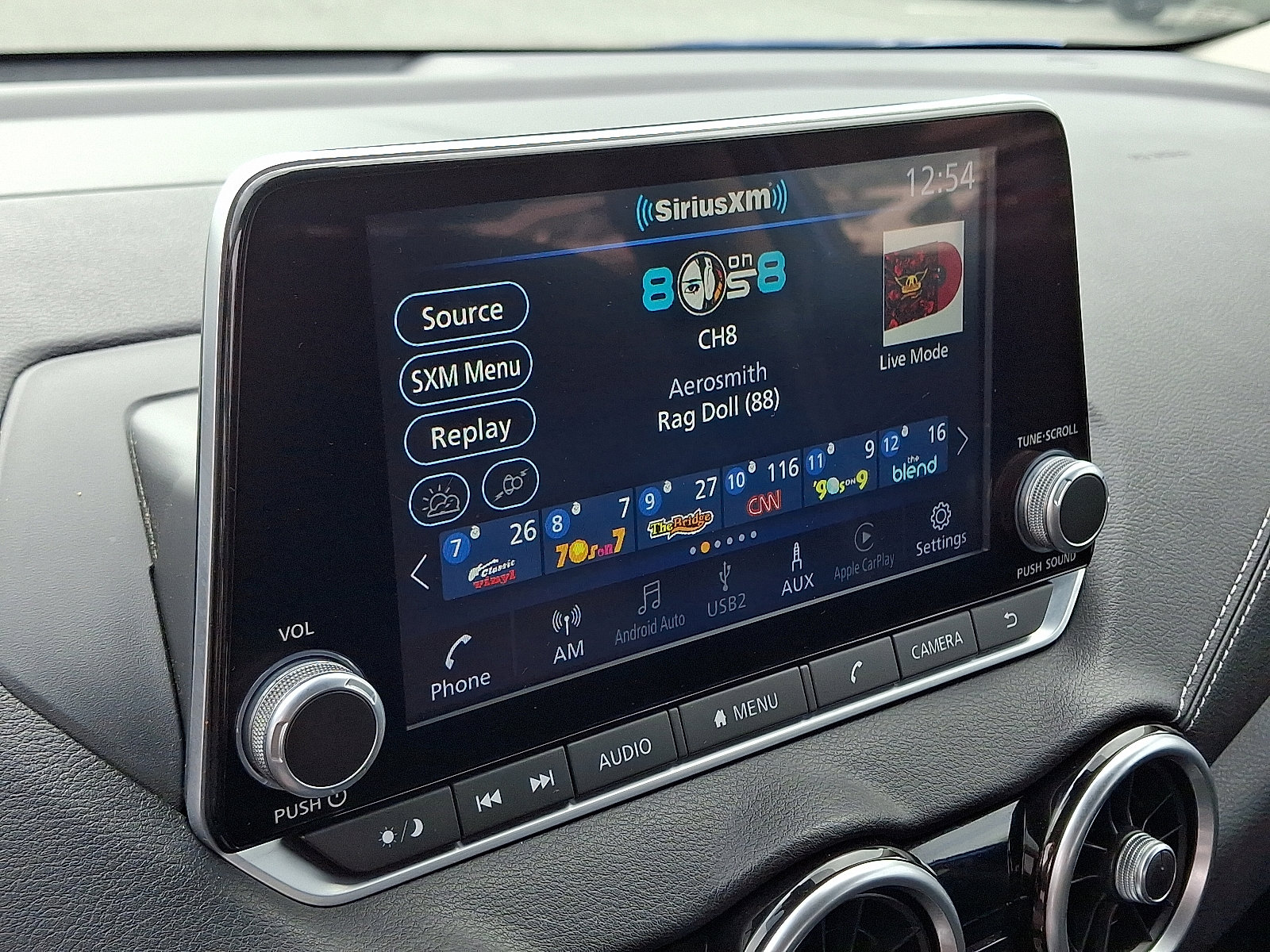 Used 2022 Nissan Sentra SV image 17