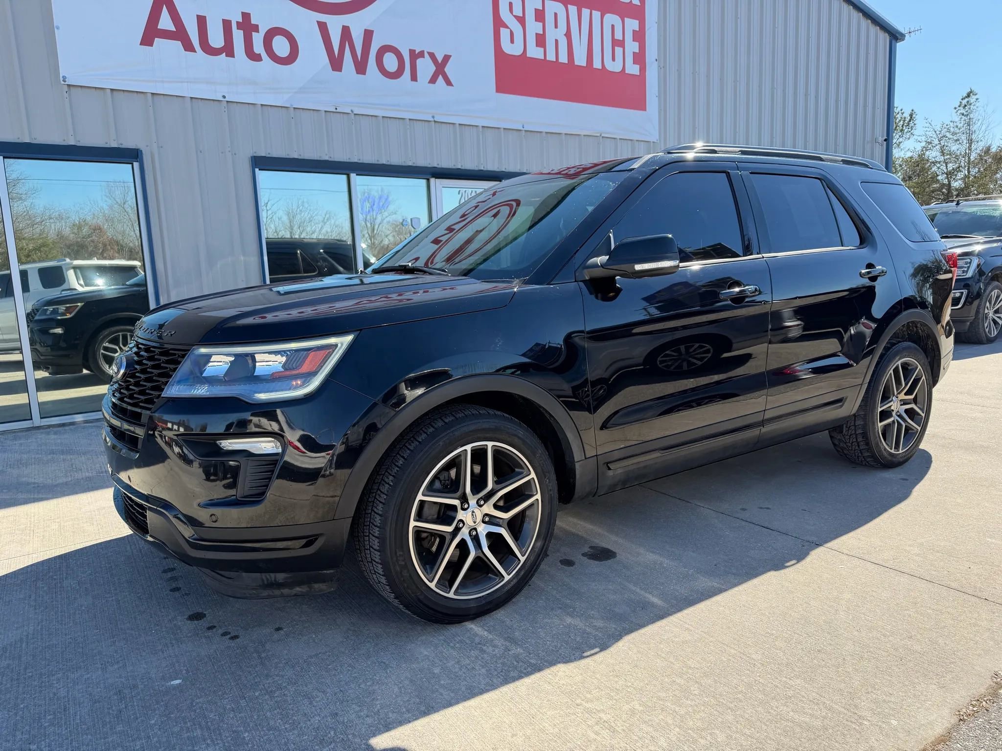 Used 2018 Ford Explorer Sport w/ Equipment Group 401A image 16