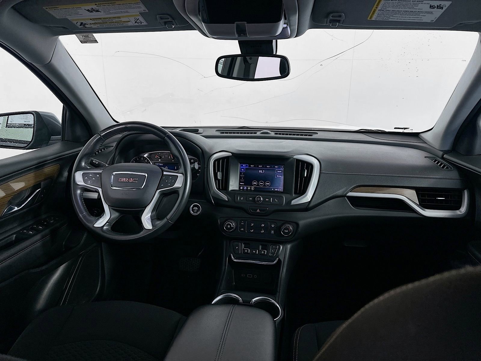 Used 2020 GMC Terrain SLE FWD image 21