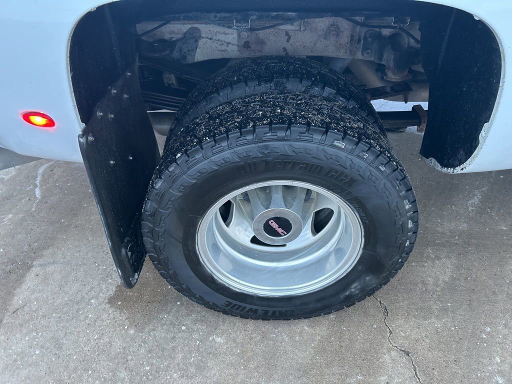 Used 2013 GMC Sierra 3500 Denali image 34