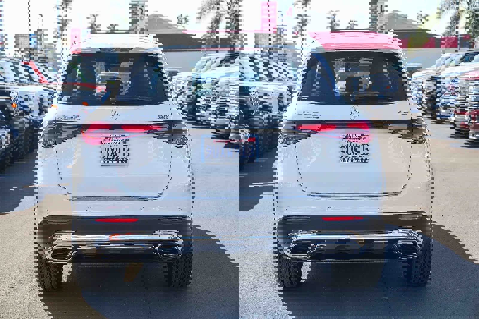 Used 2025 Mercedes-Benz GLC 350e 4MATIC image 5