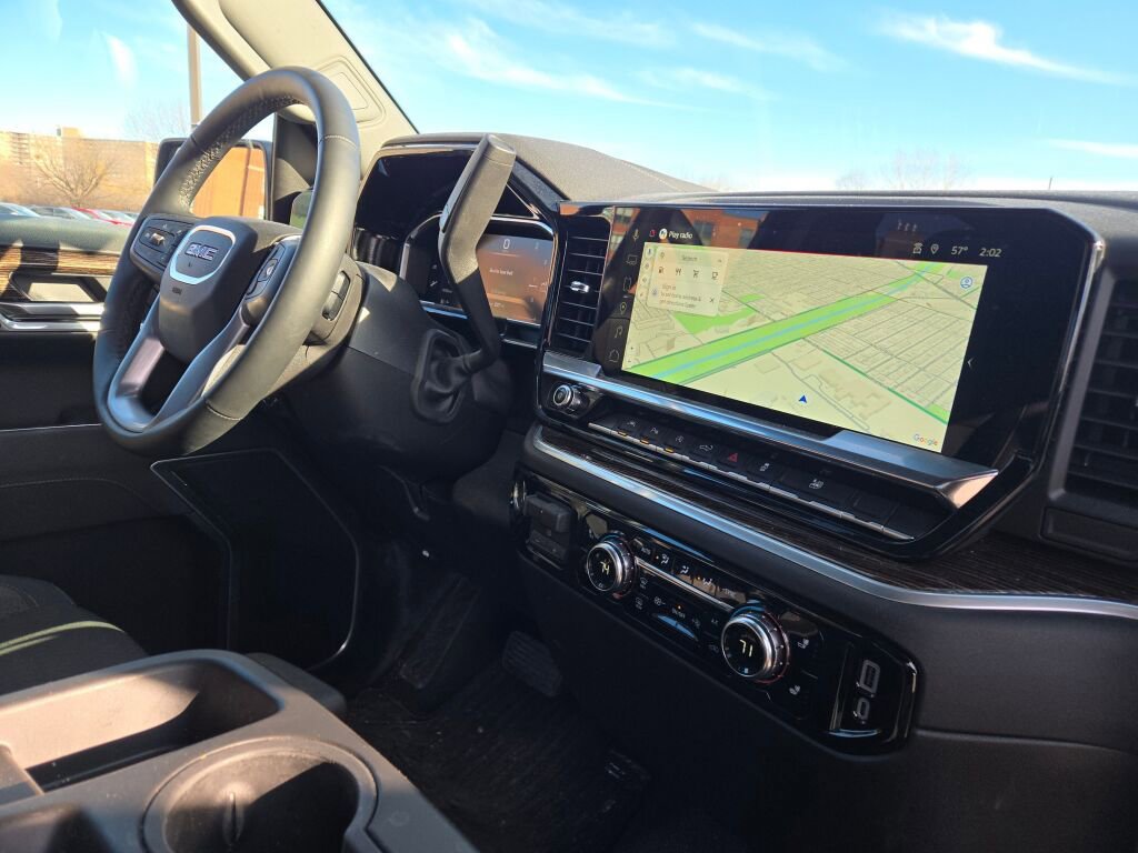 New 2026 GMC Sierra 1500 SLE w/ Preferred Package image 7