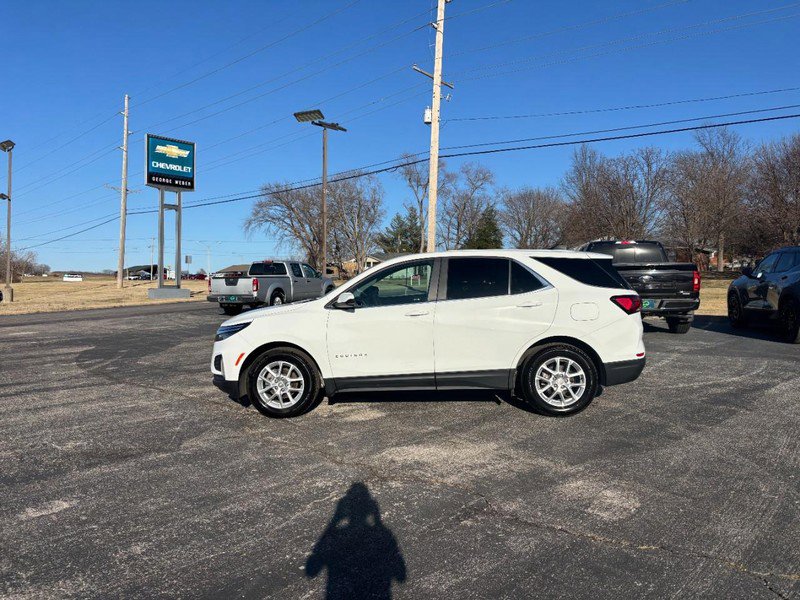 Certified 2024 Chevrolet Equinox LT FWD image 2