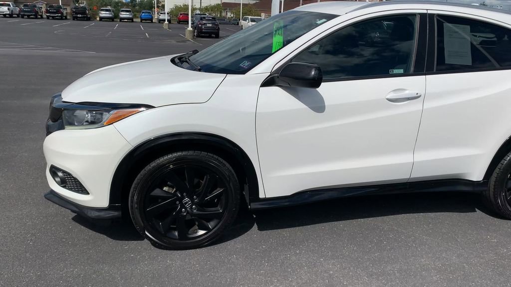 Used 2022 Honda HR-V Sport image 6