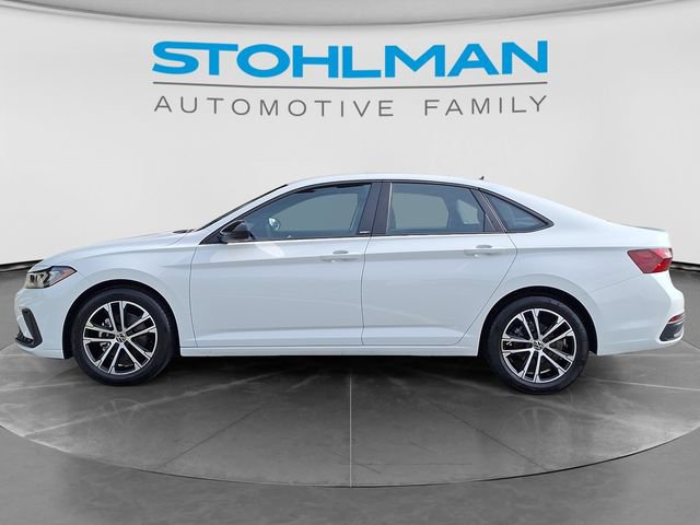 Certified 2026 Volkswagen Jetta Sport FWD image 8