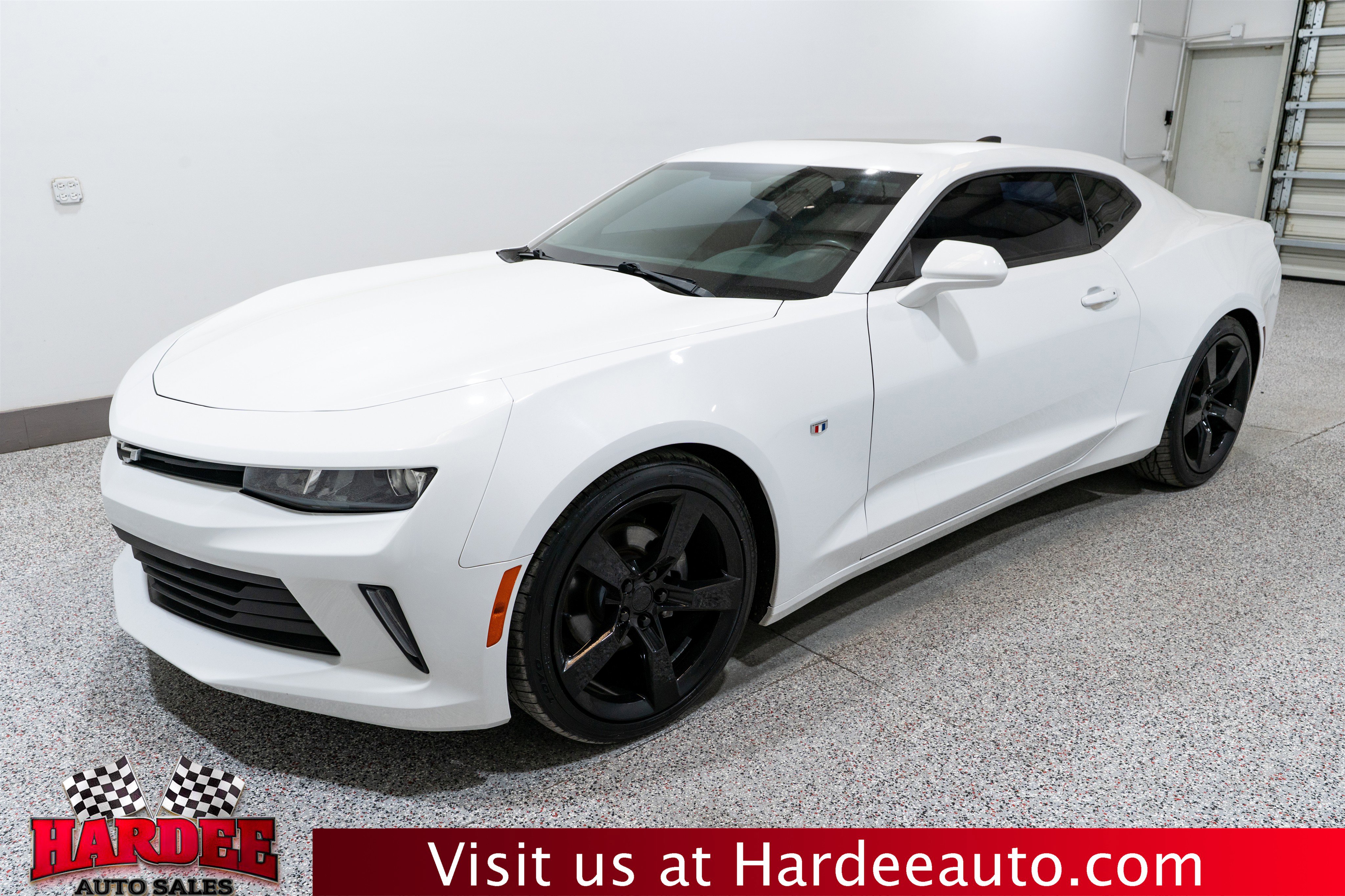 Used 2017 Chevrolet Camaro LT image 2