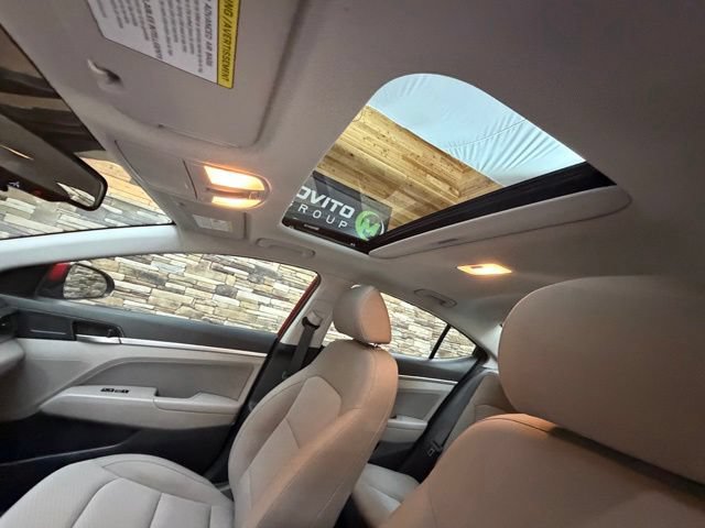 Used 2020 Hyundai Elantra Value Edition FWD image 28