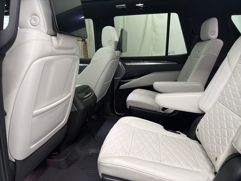 Used 2025 Cadillac Escalade V w/ LPO, Floor Liner Package AWD/4WD image 22
