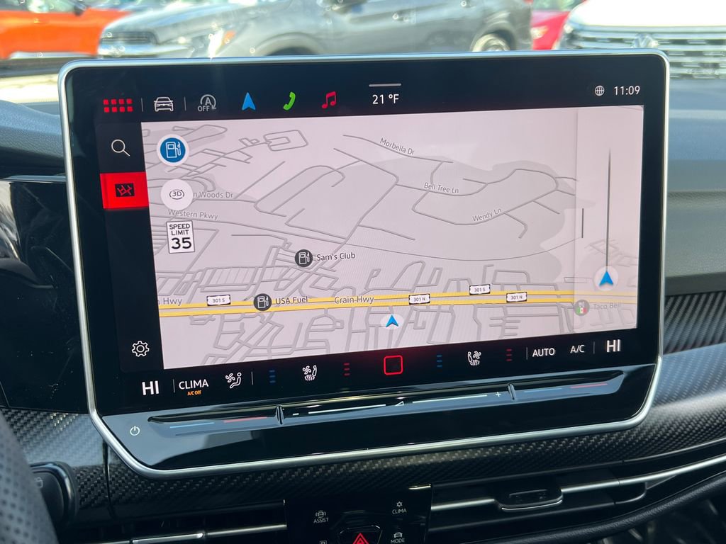 Used 2025 Volkswagen Golf R 2.0T image 28