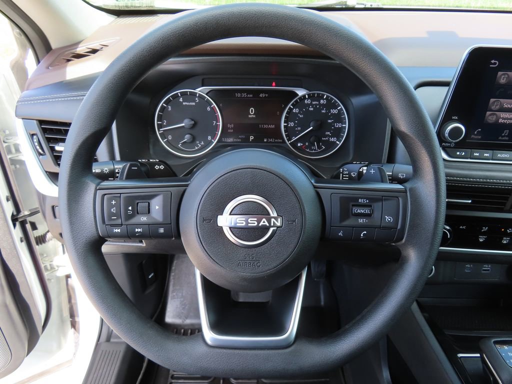 Used 2023 Nissan Rogue S AWD/4WD image 9