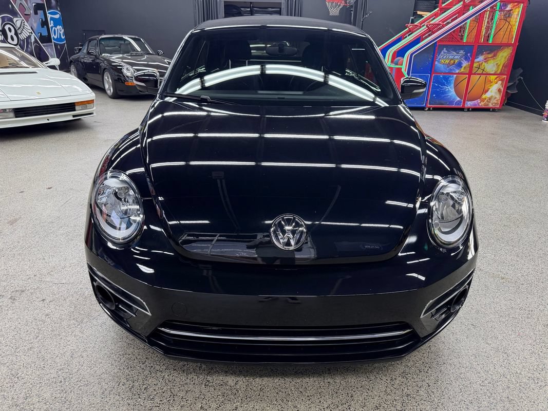 Used 2019 Volkswagen Beetle 2.0T S FWD image 8