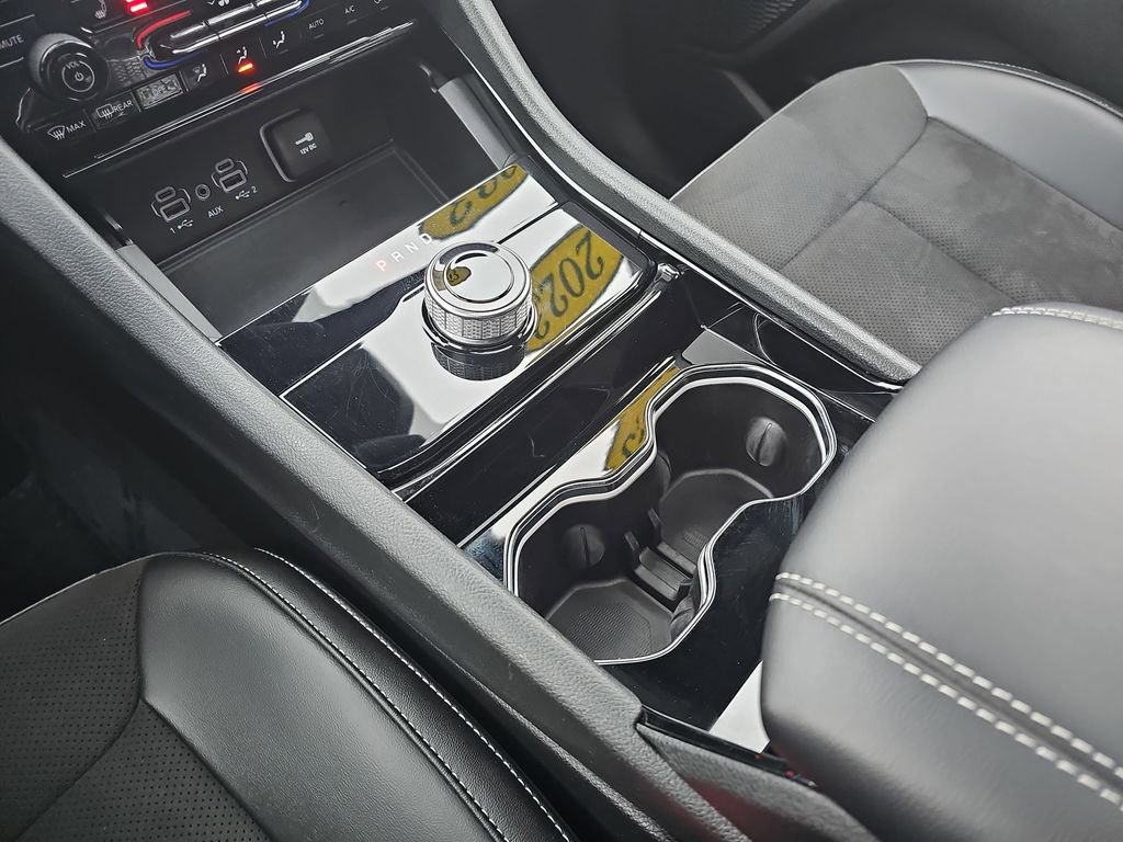 Used 2023 Jeep Grand Cherokee Altitude image 25