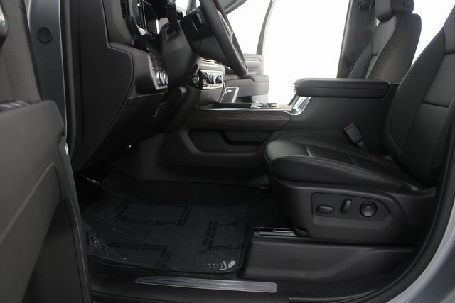 New 2026 GMC Sierra 2500 SLT image 18