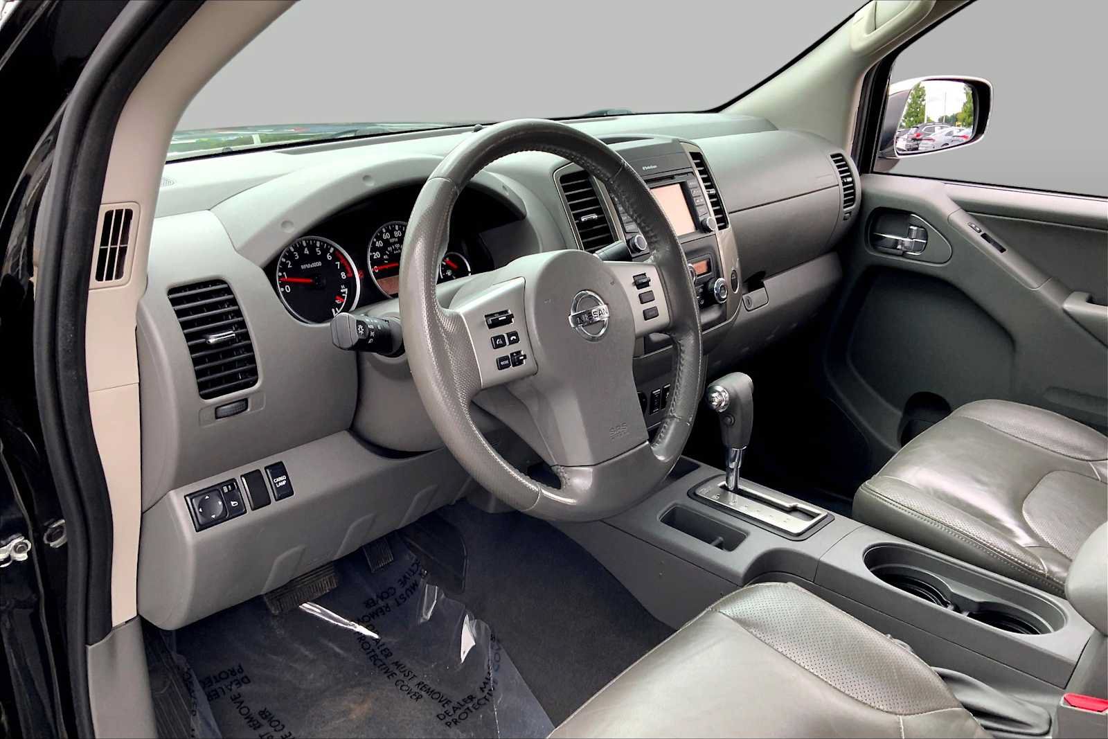 Used 2019 Nissan Frontier SL RWD image 18