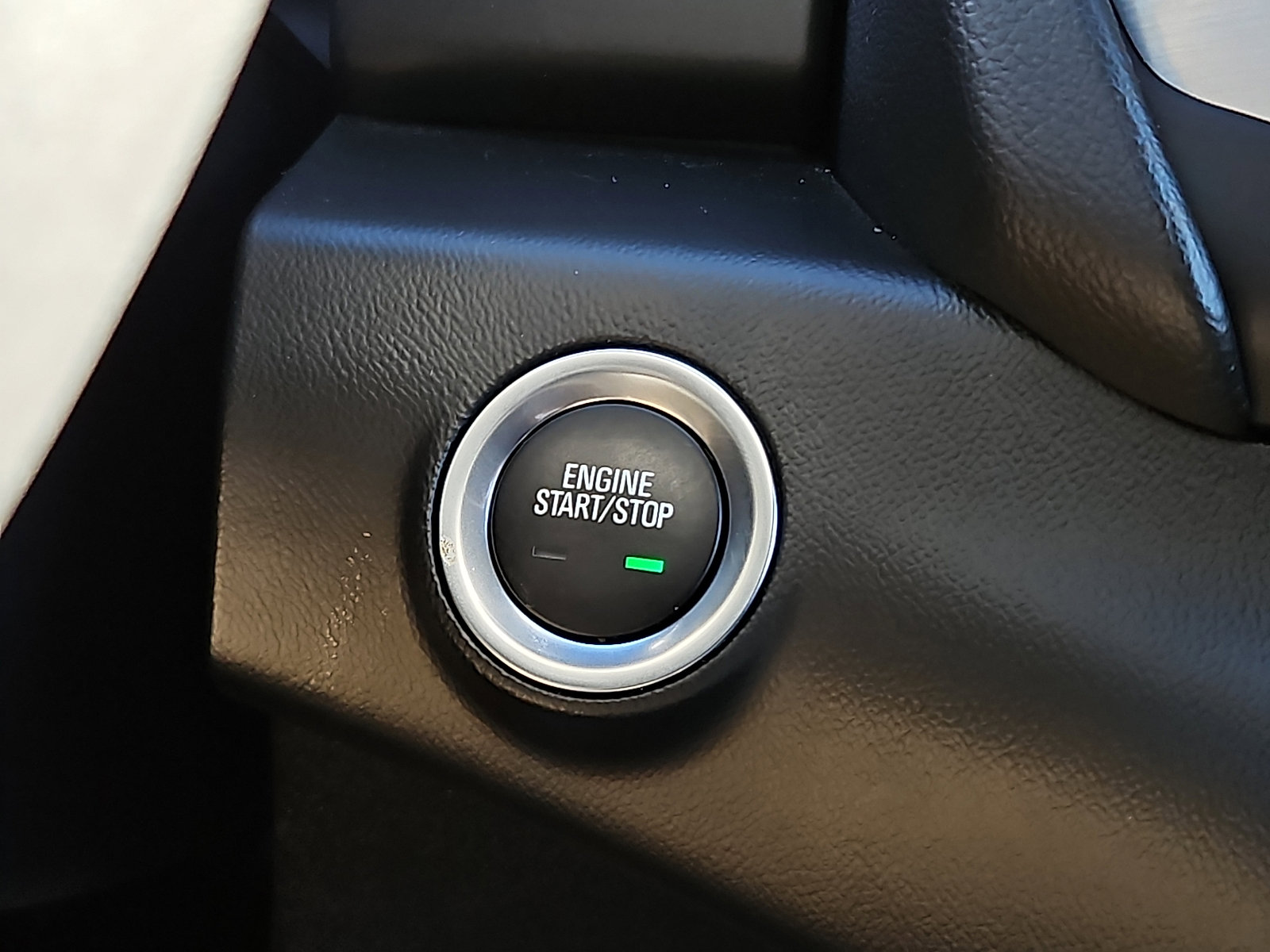 Certified 2022 GMC Terrain SLT w/ Tech Package image 22