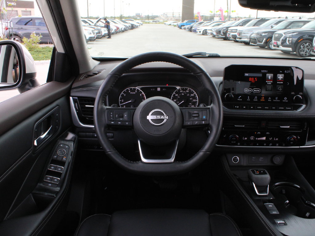 Used 2023 Nissan Rogue SL w/ SL Premium Package FWD image 23