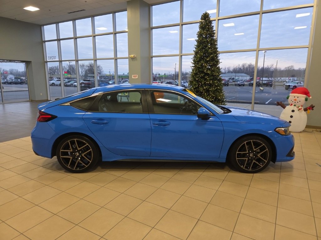 Used 2022 Honda Civic Sport Touring image 6