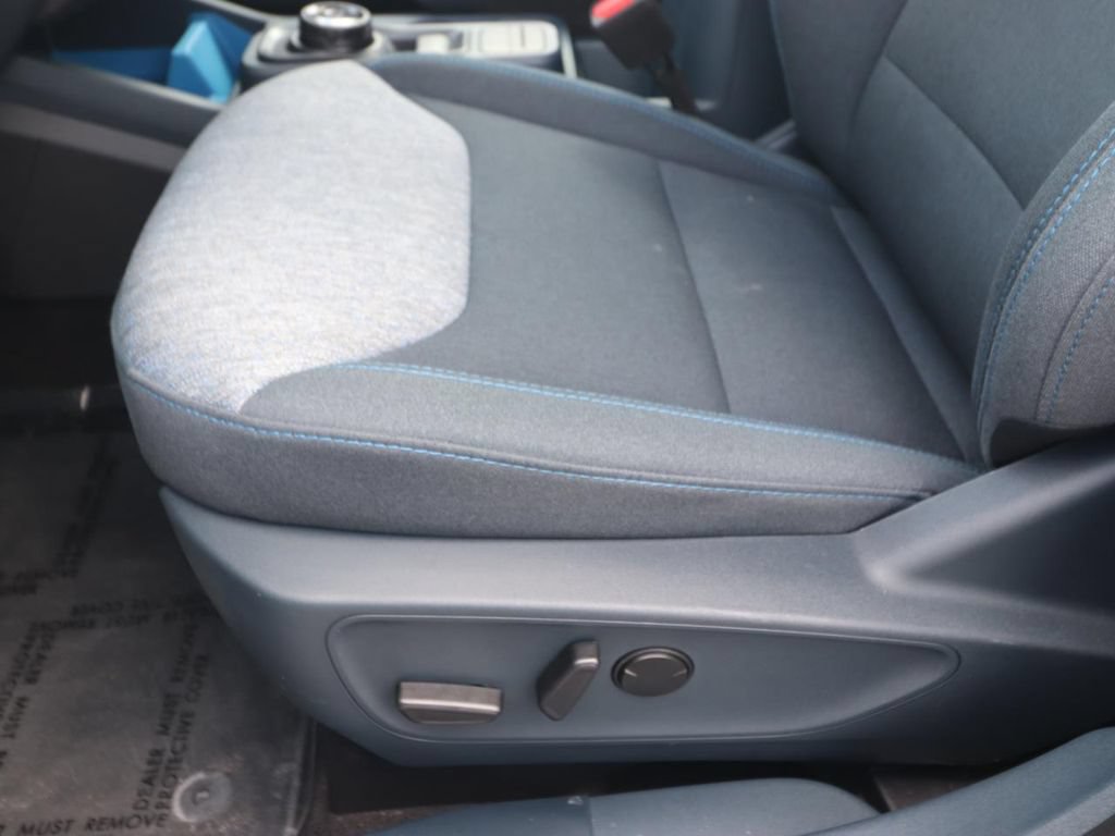Used 2025 Ford Maverick XLT w/ XLT Luxury Package AWD/4WD image 16