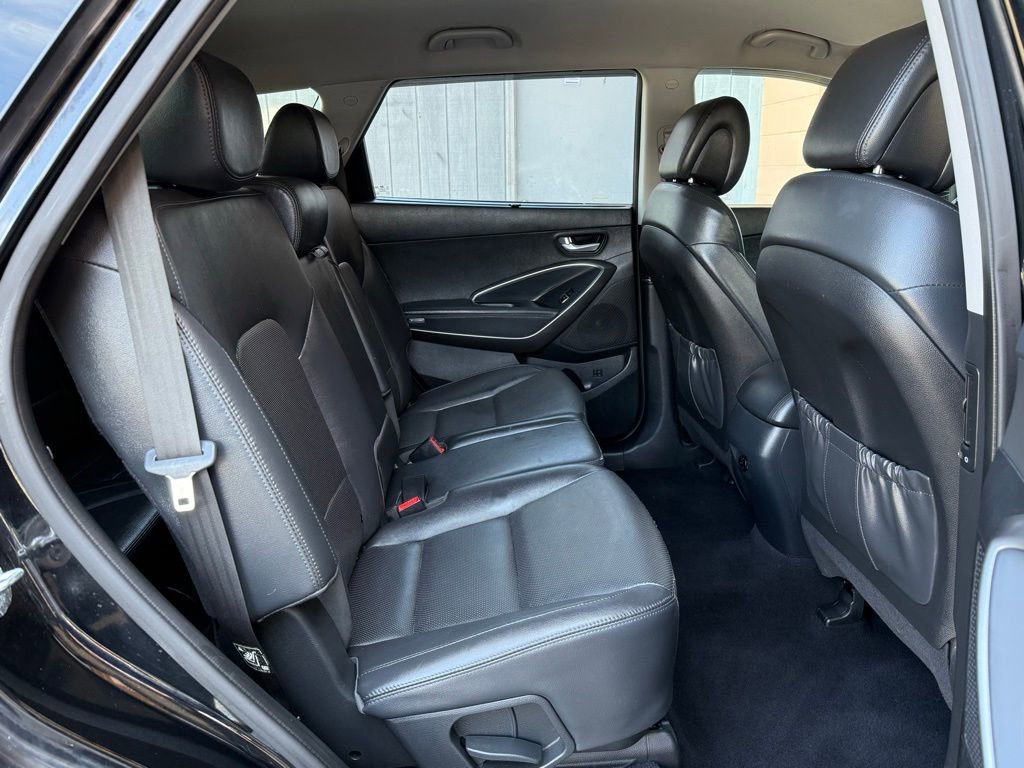 Used 2017 Hyundai Santa Fe SE w/ SE Premium Package 02 AWD/4WD image 16