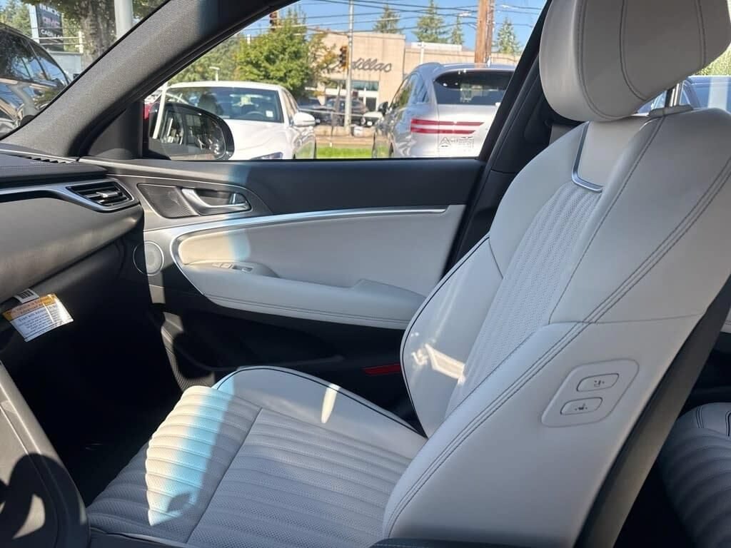 New 2026 Genesis G70 3.3T Sport Prestige AWD/4WD image 27