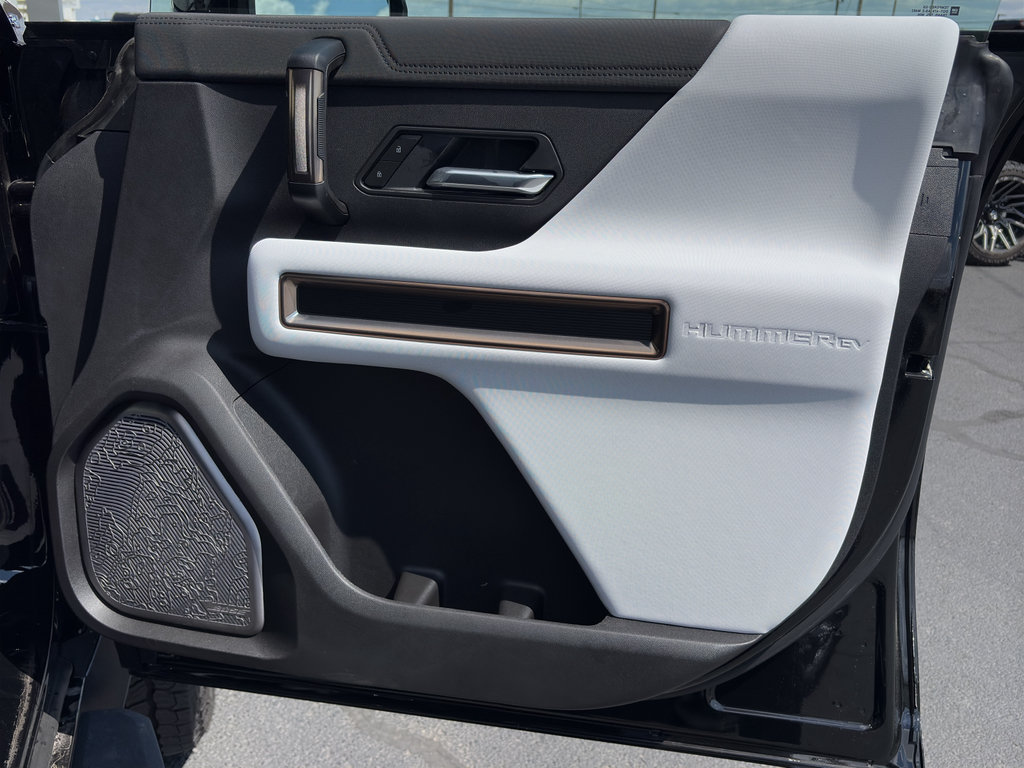 New 2025 GMC Hummer EV 3X AWD/4WD image 31