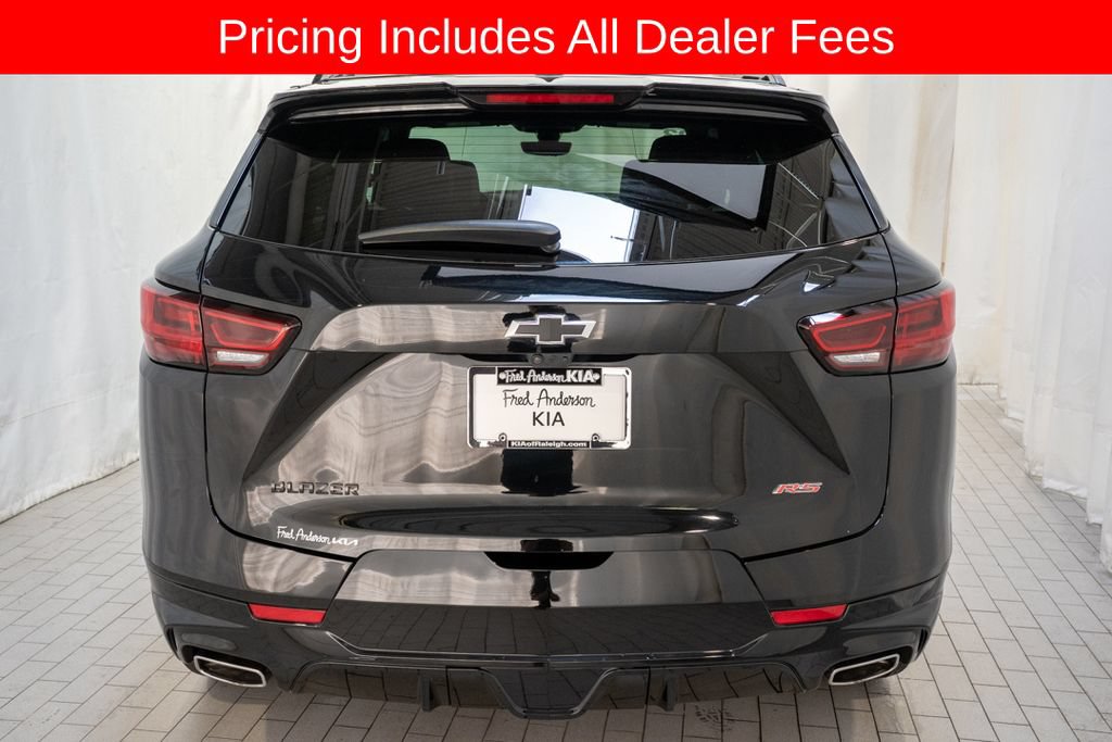 Used 2023 Chevrolet Blazer RS w/ Driver Confidence II Package FWD image 4