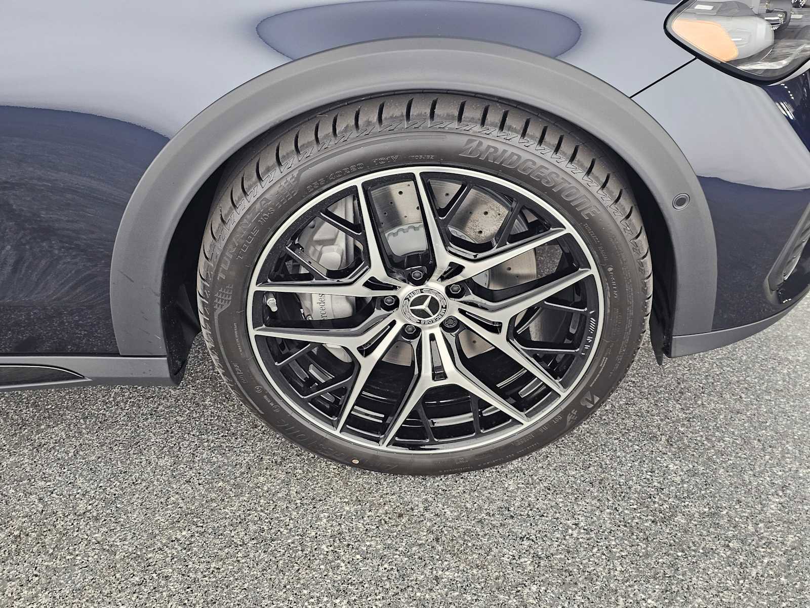 New 2026 Mercedes-Benz E 450 4MATIC All-Terrain Wagon image 9
