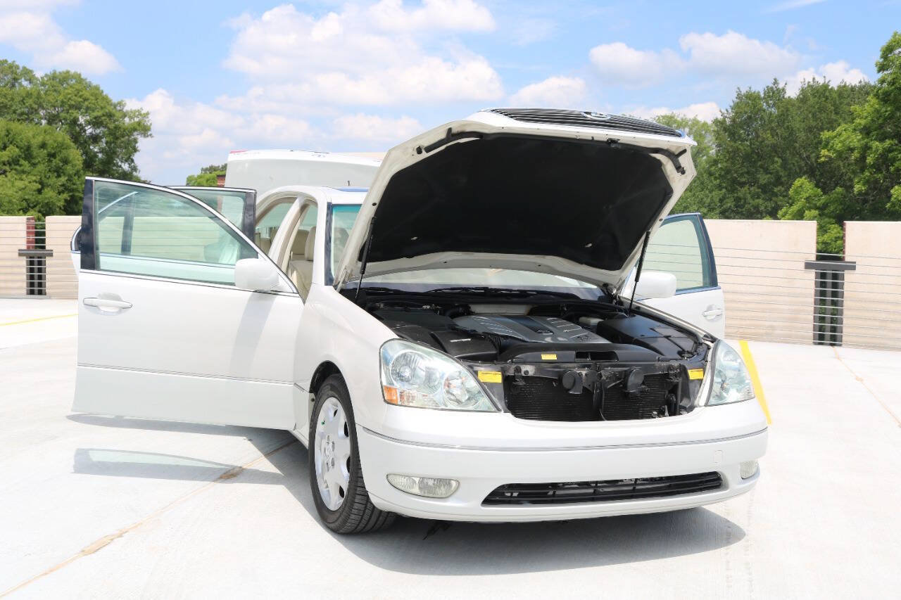 Used 2001 Lexus LS 430 RWD image 68