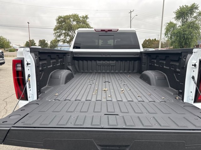New 2026 GMC Sierra 2500 SLT w/ SLT Premium Package image 17
