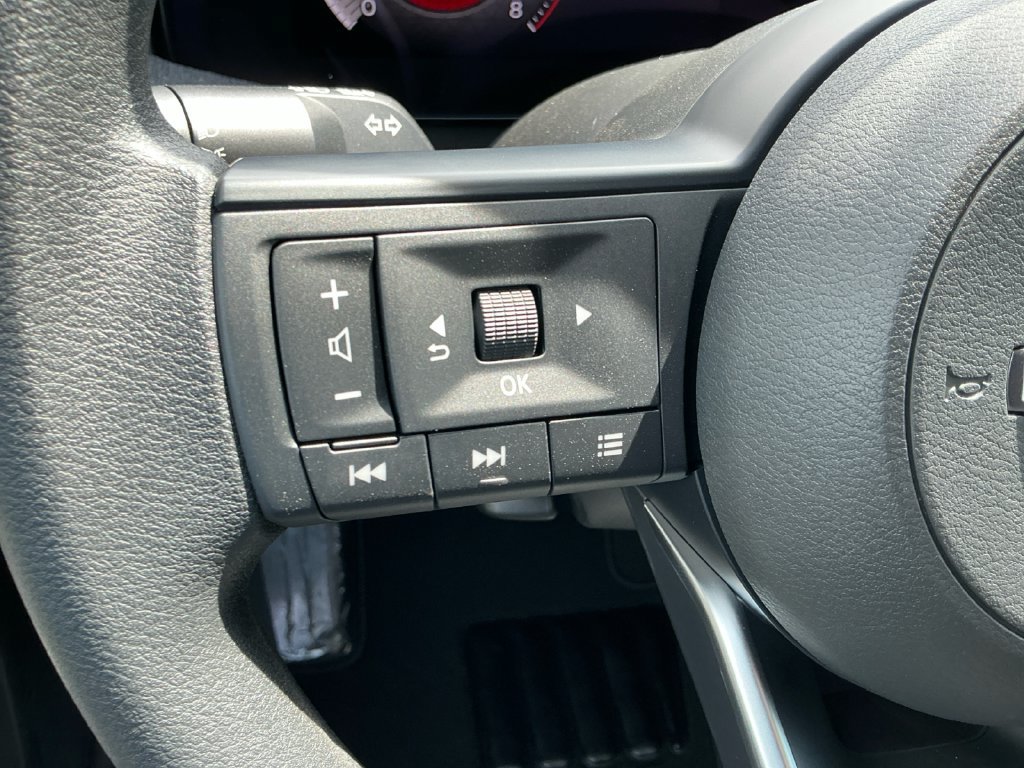 New 2027 Nissan Kicks SV AWD/4WD image 21