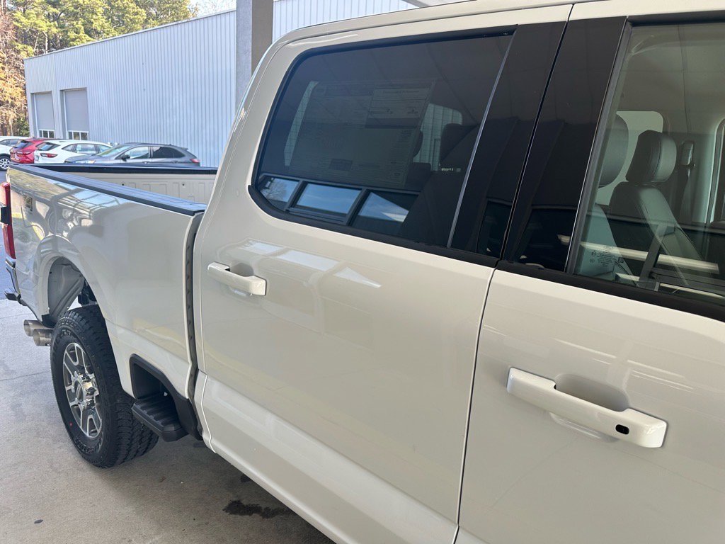 New 2026 Ford F250 Lariat w/ FX4 Off-Road Package image 12