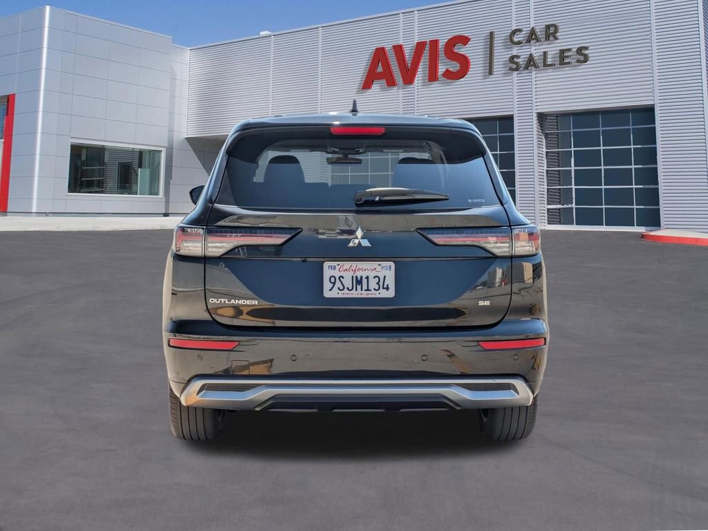 Used 2025 Mitsubishi Outlander SE AWD/4WD image 7