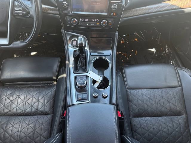 Used 2016 Nissan Maxima Platinum image 5