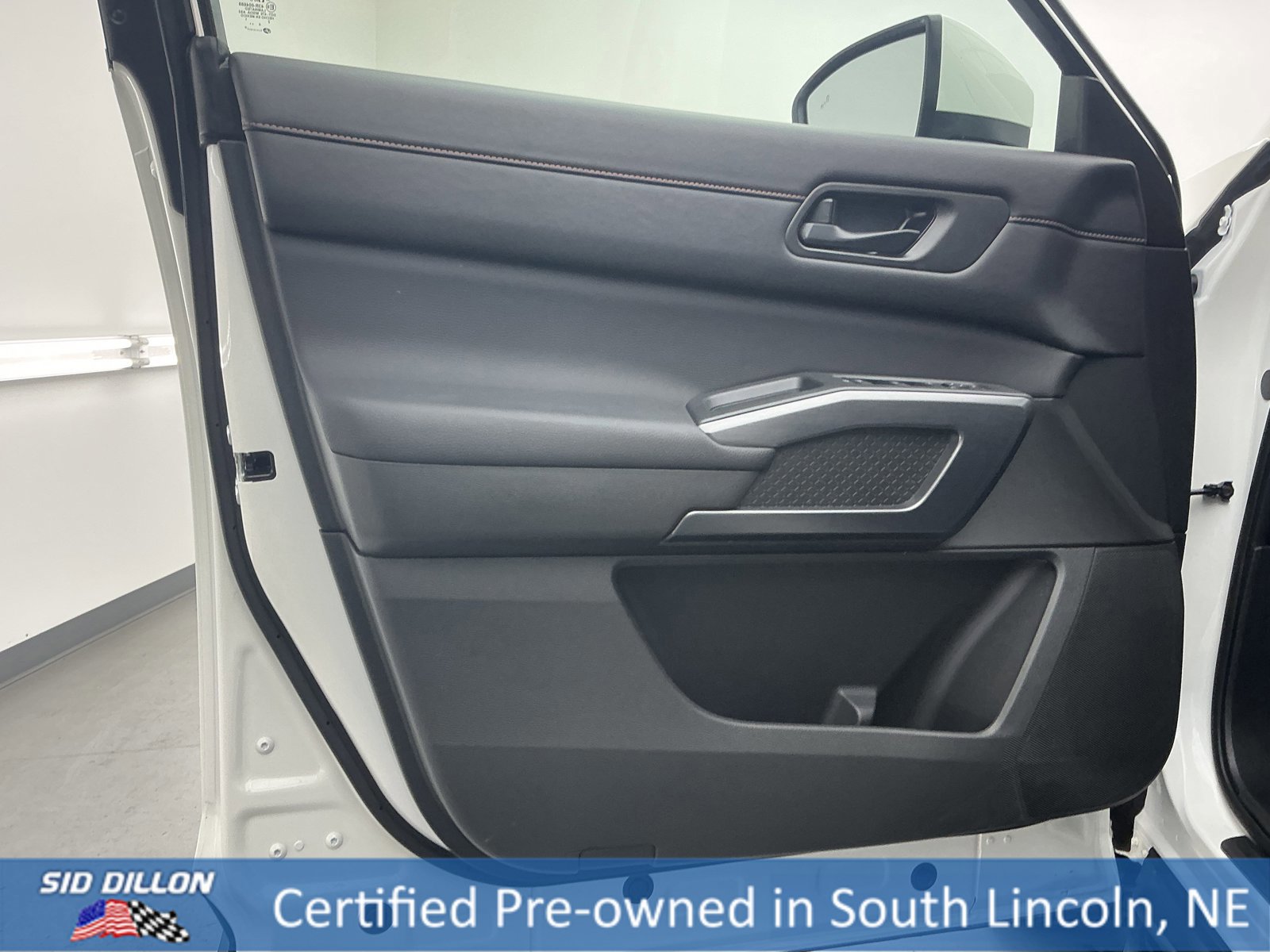 Used 2025 Nissan Pathfinder Rock Creek image 15