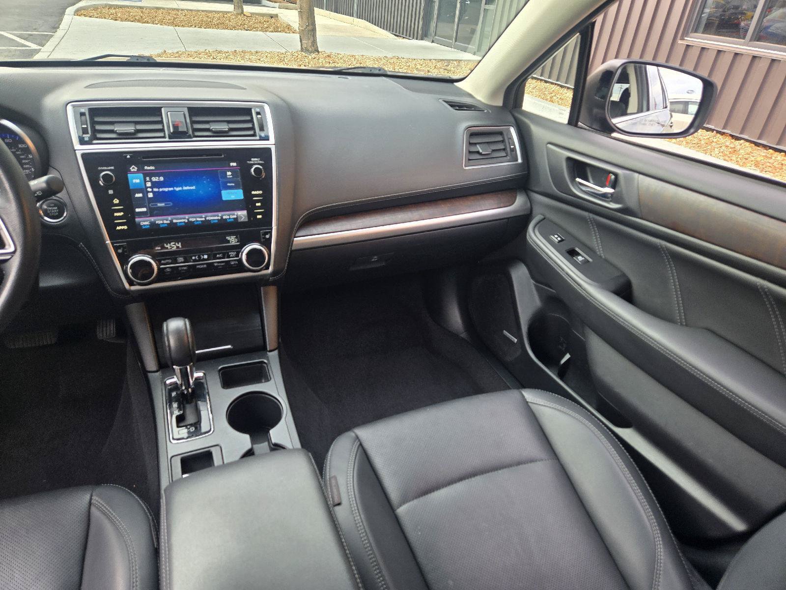 Used 2019 Subaru Outback 2.5i Limited w/ Popular Package #2 AWD/4WD image 17