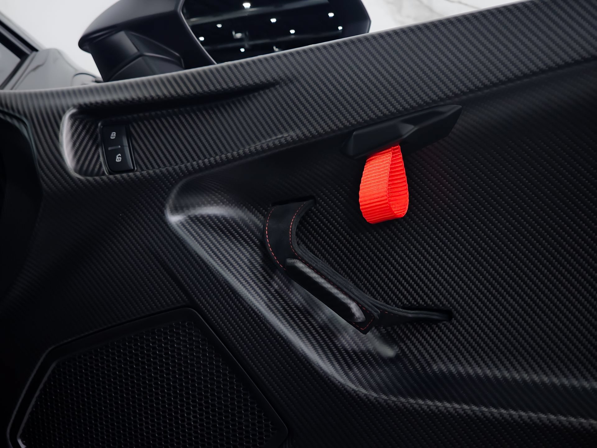 Used 2023 Lamborghini Huracan STO RWD image 38