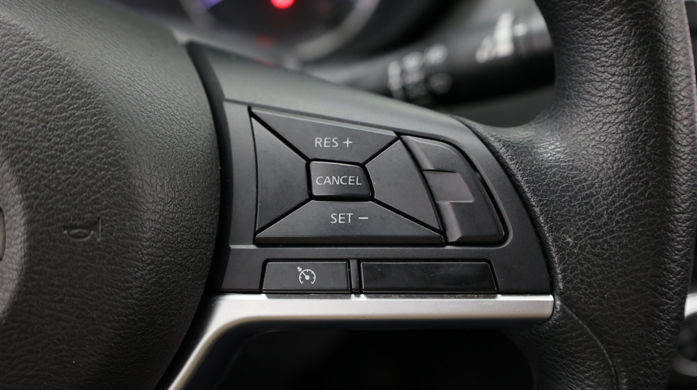 Used 2020 Nissan Versa S FWD image 24