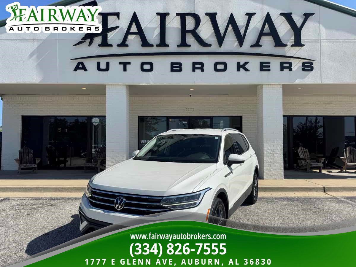 Used 2023 Volkswagen Tiguan SE