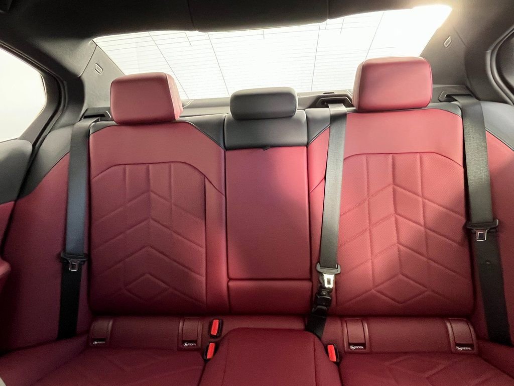 Certified 2025 BMW 530i xDrive 530i xDrive image 20