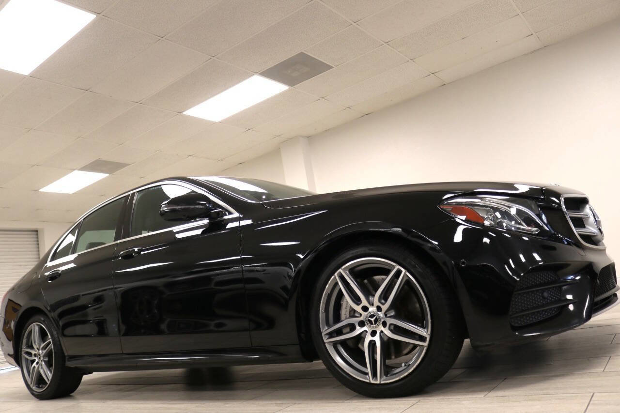 Used 2020 Mercedes-Benz E 350 Sedan image 12