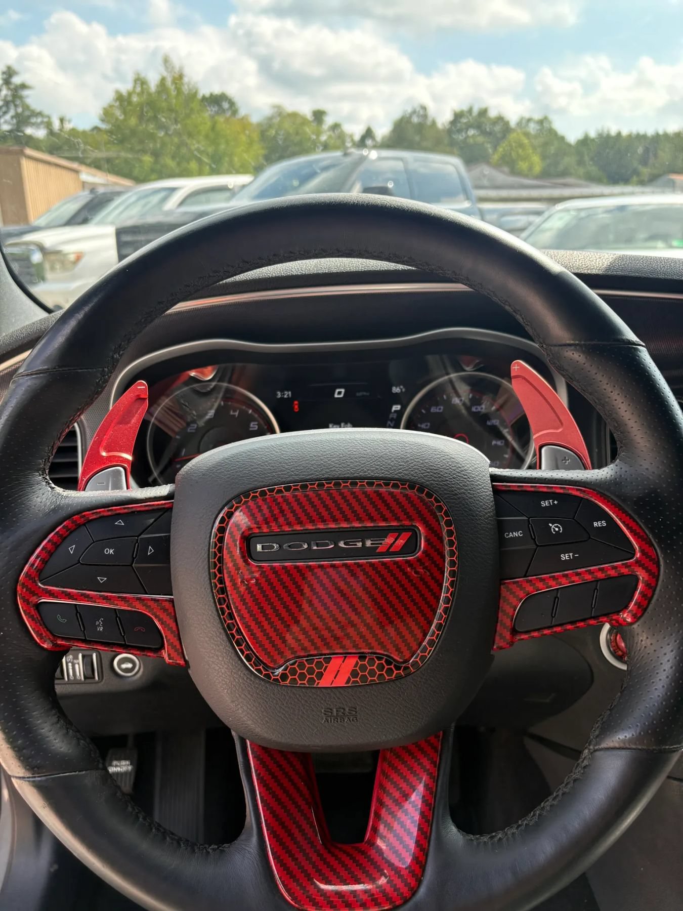 Used 2018 Dodge Charger R/T RWD image 15