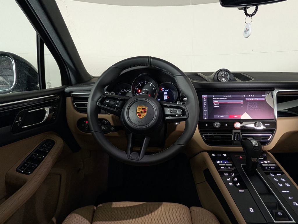 New 2026 Porsche Macan AWD/4WD image 22