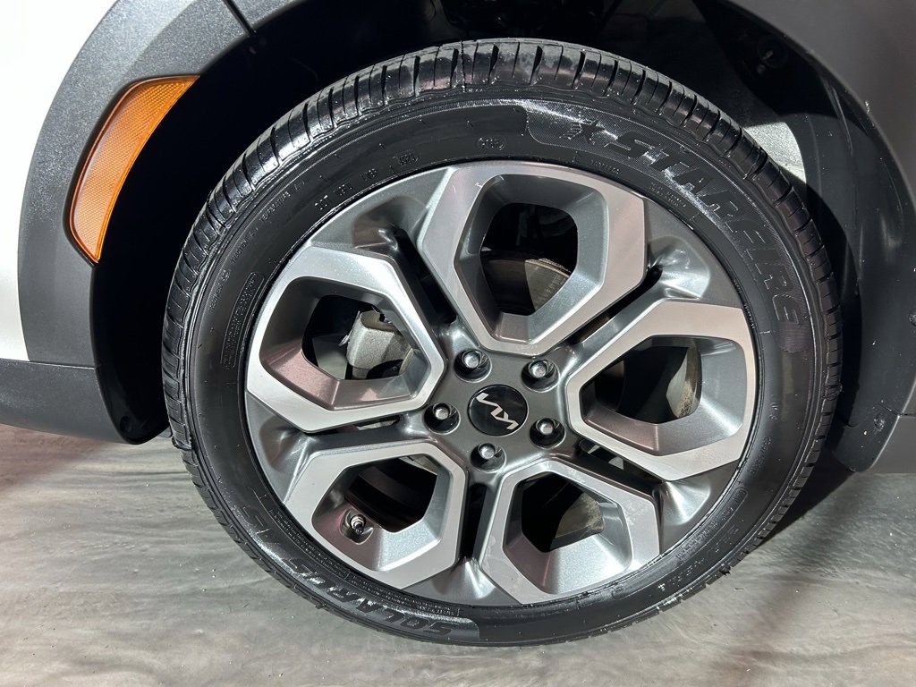 Used 2022 Kia Soul X-Line image 21