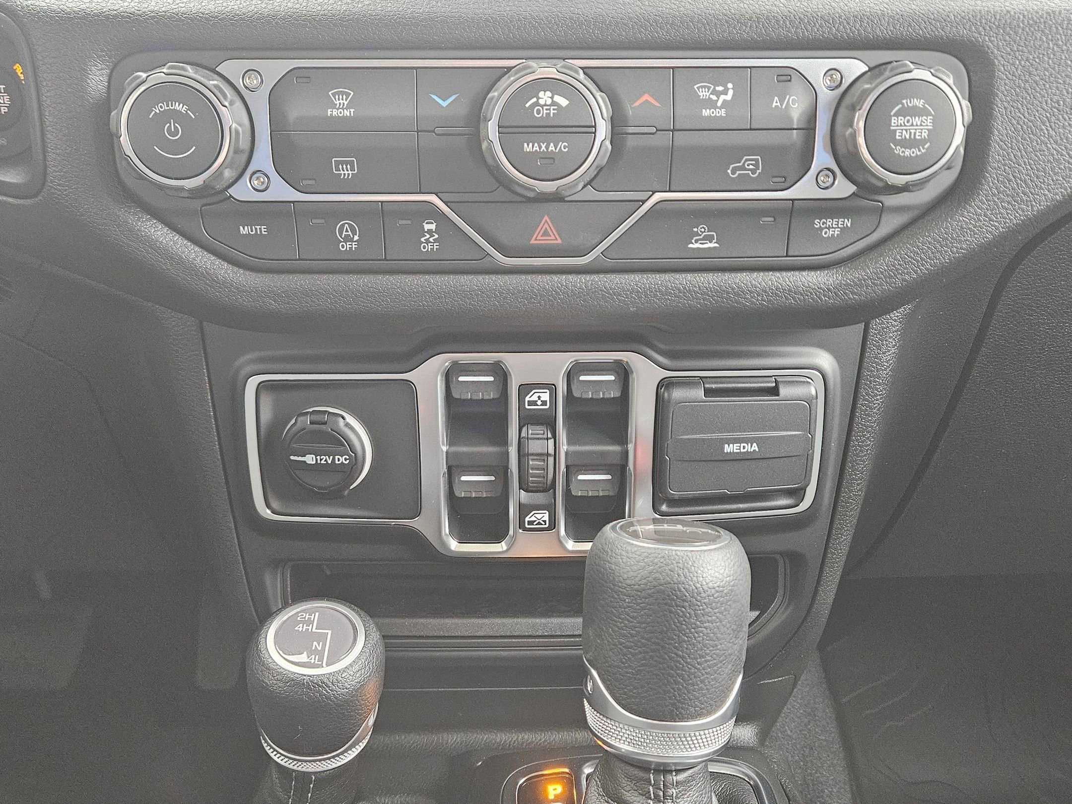 New 2026 Jeep Gladiator Sport image 12